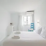 Βίλα Spacious Garden & Cinema Costa Da Caparica | By Airnest Charneca (Setubal)