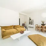 Spacious Garden & Cinema Costa Da Caparica | By Airnest Βίλα *