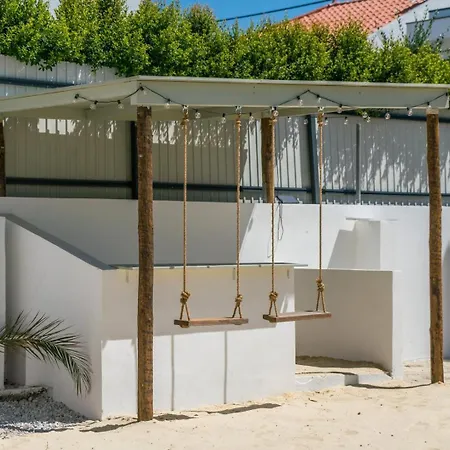 ヴィラ Spacious Garden & Cinema Costa Da Caparica | By Airnest