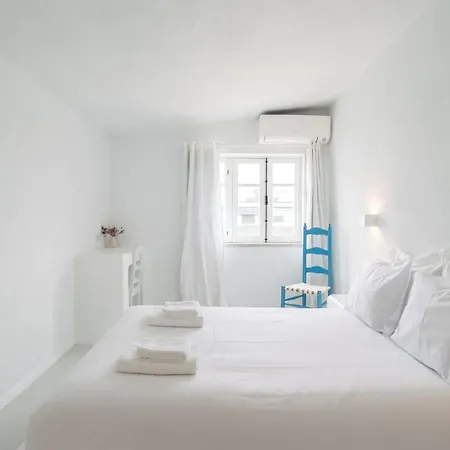 Вилла Spacious Garden & Cinema Costa Da Caparica | By Airnest Шарнека