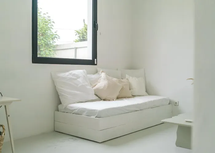 Spacious Garden & Cinema Costa Da Caparica | By Airnest 빌라