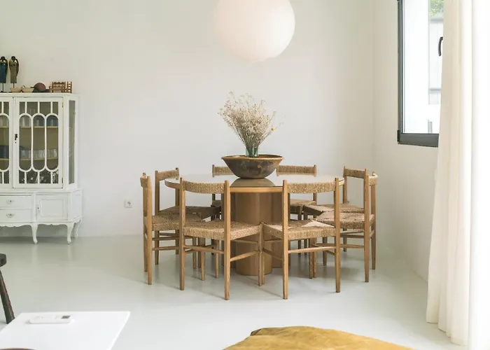 Spacious Garden & Cinema Costa Da Caparica | By Airnest 빌라
