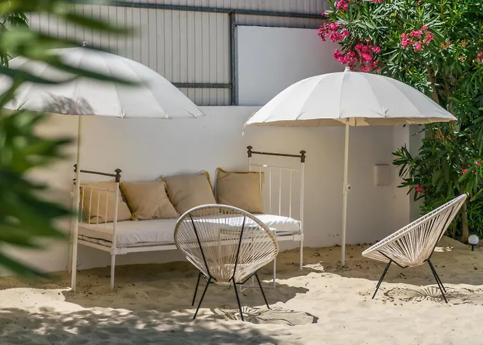 Spacious Garden & Cinema Costa Da Caparica | By Airnest *