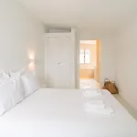Spacious Garden & Cinema Costa Da Caparica | By Airnest
