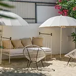 Spacious Garden & Cinema Costa Da Caparica | By Airnest *