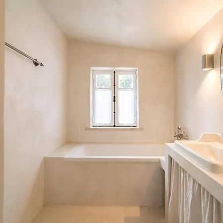 빌라 Spacious Garden & Cinema Costa Da Caparica | By Airnest *