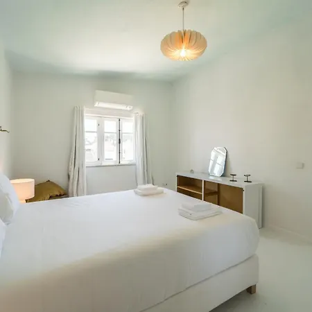 빌라 Spacious Garden & Cinema Costa Da Caparica | By Airnest *